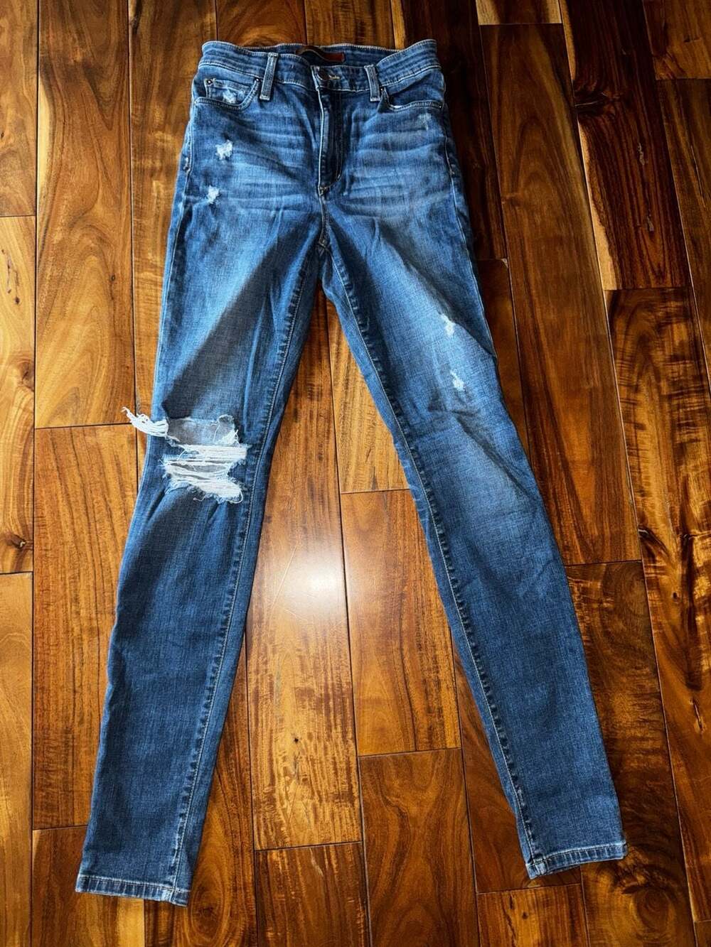 Joe's Jeans Flawless The Charlie High Rise Skinny Jeans Size 26 Blue Distressed